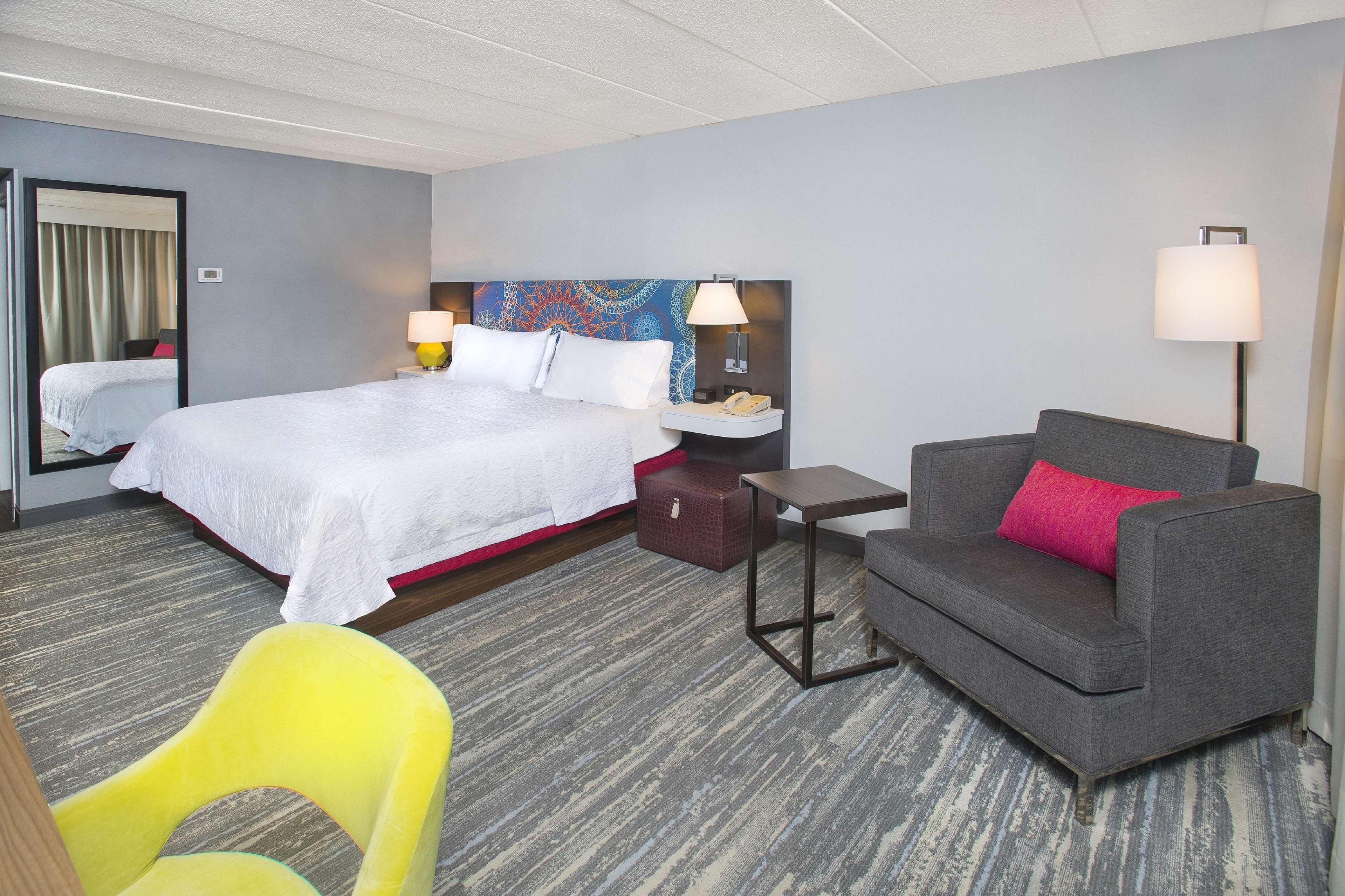 Hotel Hampton &