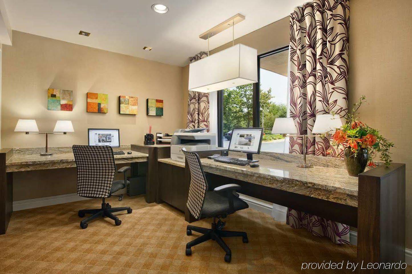 Hotel Hampton &