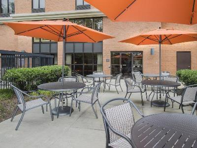 Hotel Hampton &